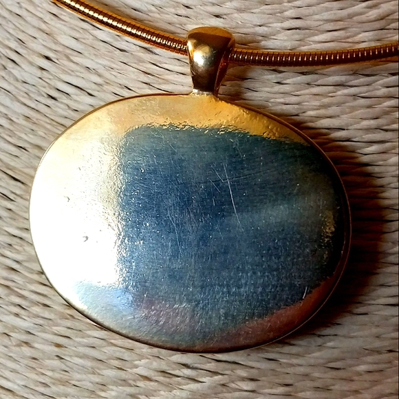 🎁NWT Stunning Sampo Deep Purple Pendant Necklace Statement Piece - Picture 3 of 4